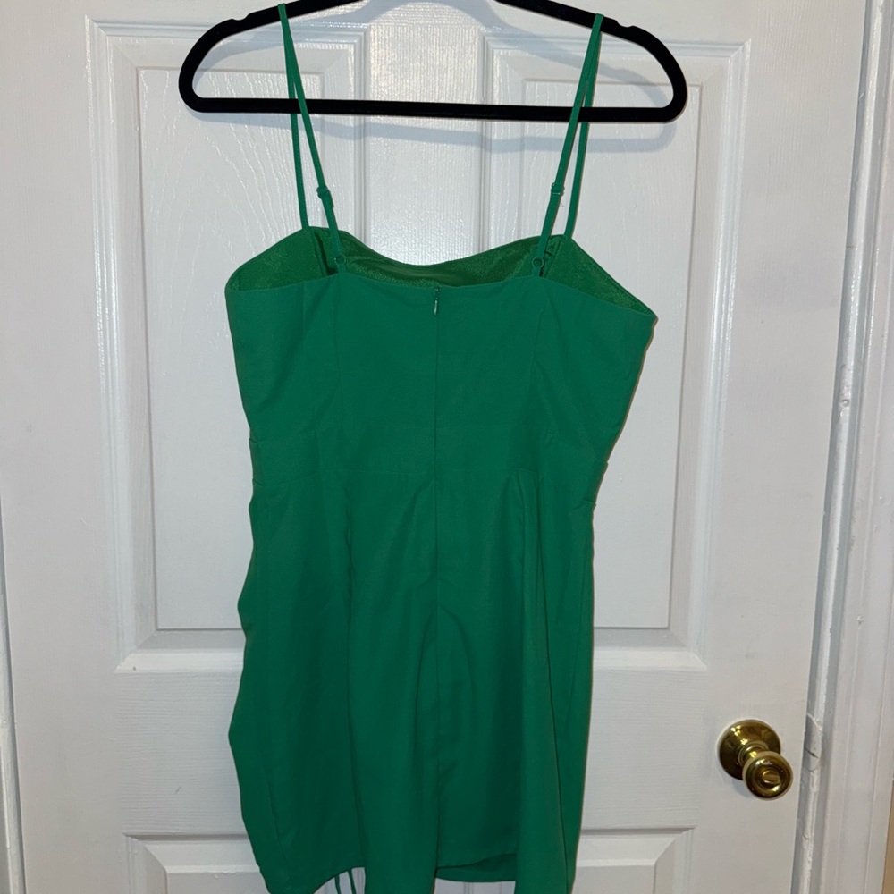 NWOT Superdown Fabiana Bright Green Ruched Mini Dress - Picture 3 of 4